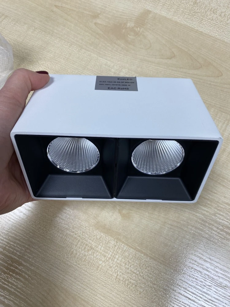 Накладной светильник E DINBURGH 220V, 10W*2, 155*80*95, 3000K, 36°, белый+черный