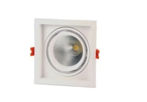 Встраиваемый светильник VELA7 220V, 15W, 116*116, 3000K, 24°, белый